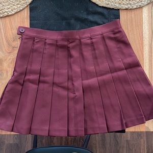 American Apparel pleated skirt